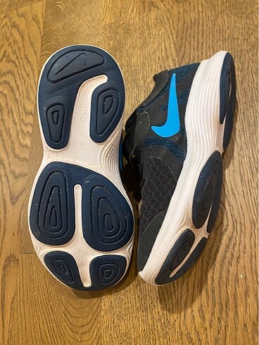 31 Beden Nike spor ayakkabı