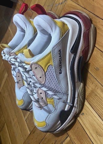 Balenciaga Balenciaga triple s pink yellow