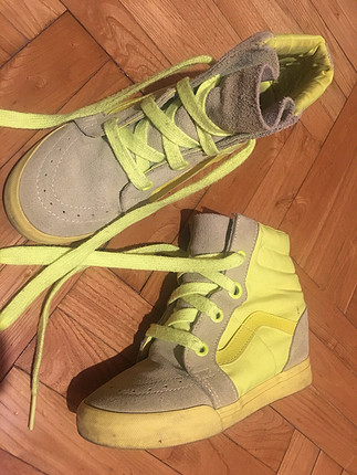 Neon dolgu topuk spor ayakkabı 