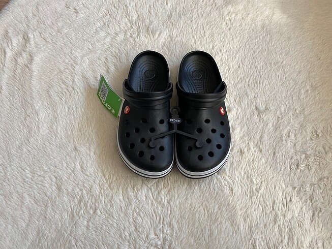 Crocs CROCS