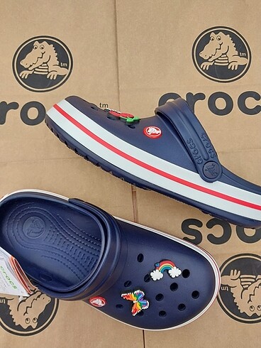Crocs CROCS