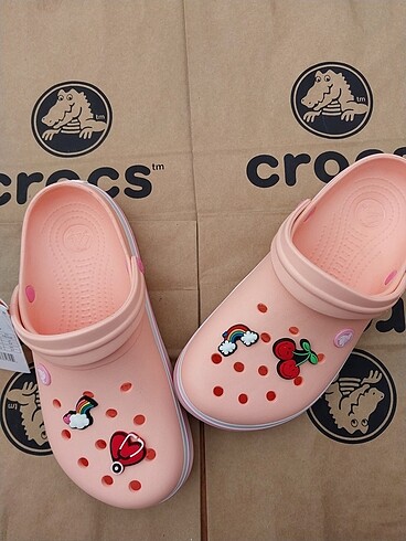Crocs CROCS