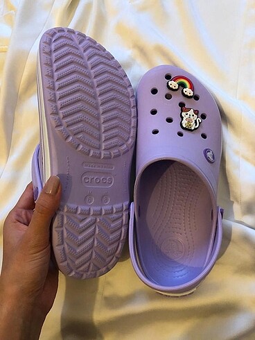 CROCS