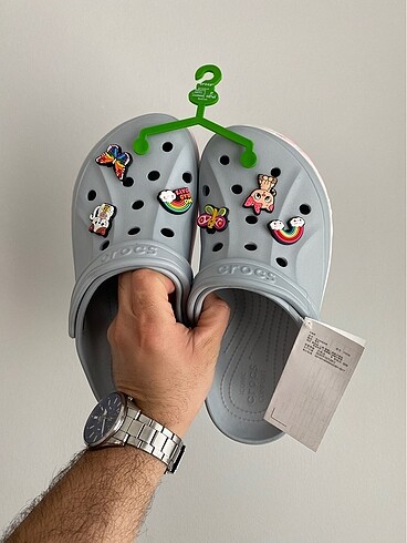 CROCS