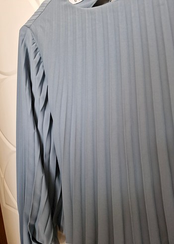 Gri Pileli Uzun Kollu Kadın Bluz - Görsel 3