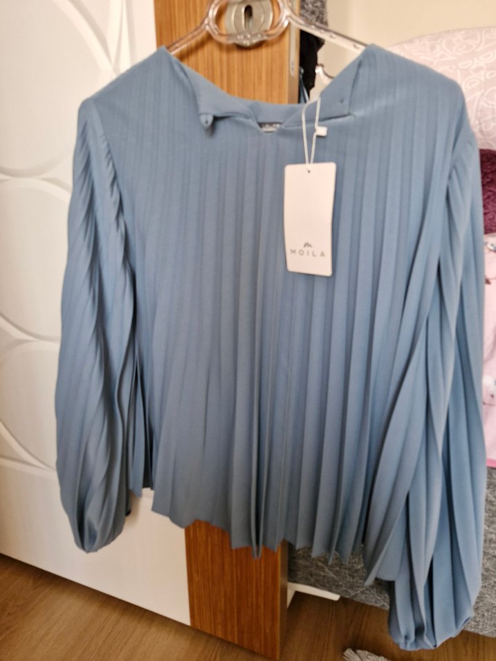 Gri Pileli Uzun Kollu Kadın Bluz - Görsel 2