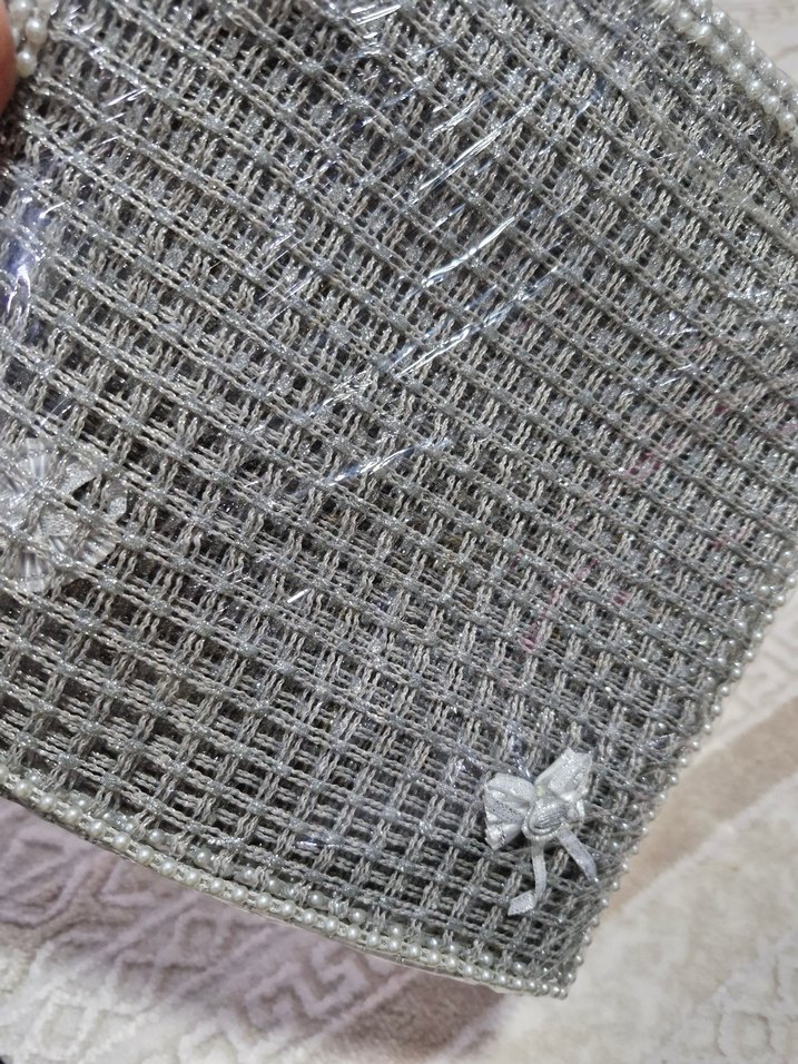 Gri Nakışlı Peçete - Görsel 2