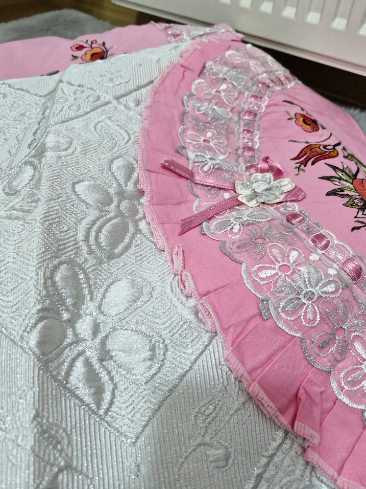 Nakışlı Pembe pike takımı - Görsel 2