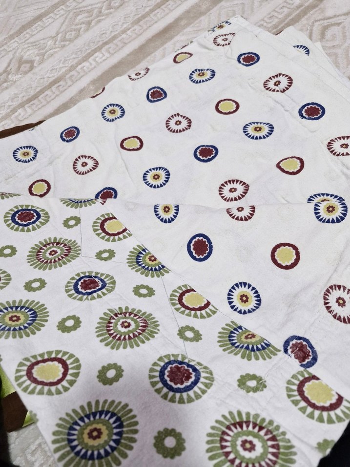 Çocuk Nakışlı Pastel Kahverengi Battaniye - Görsel 2