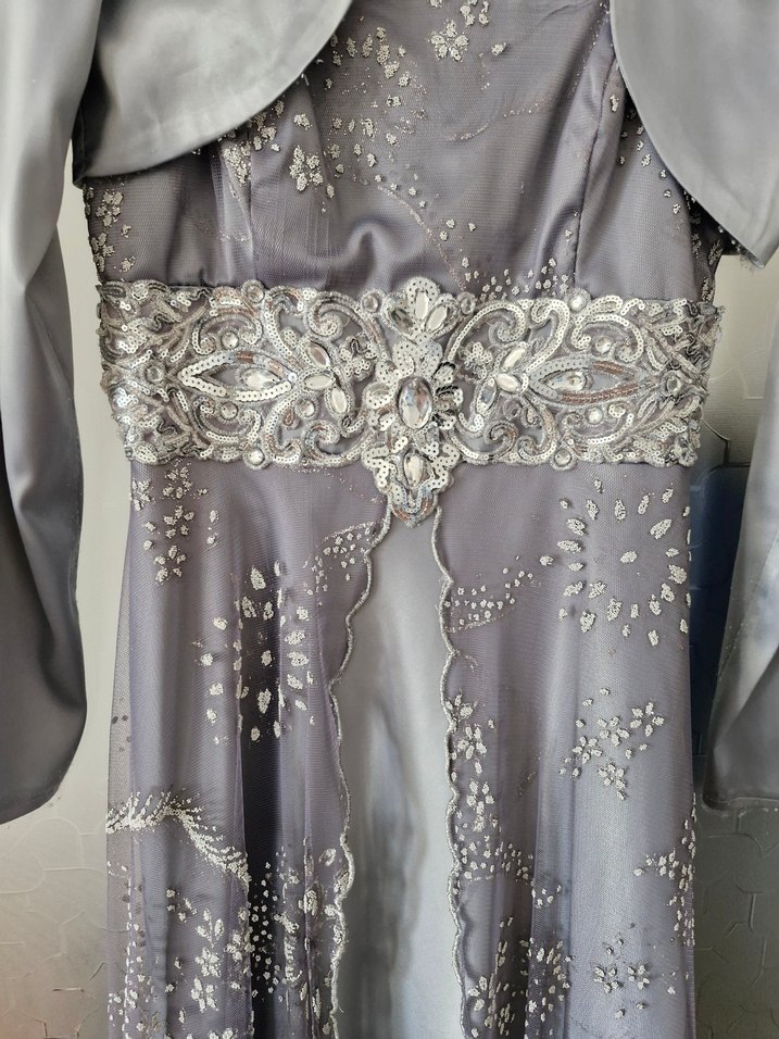 Gri Nakışlı Uzun Straplez Abiye Elbise - Görsel 5