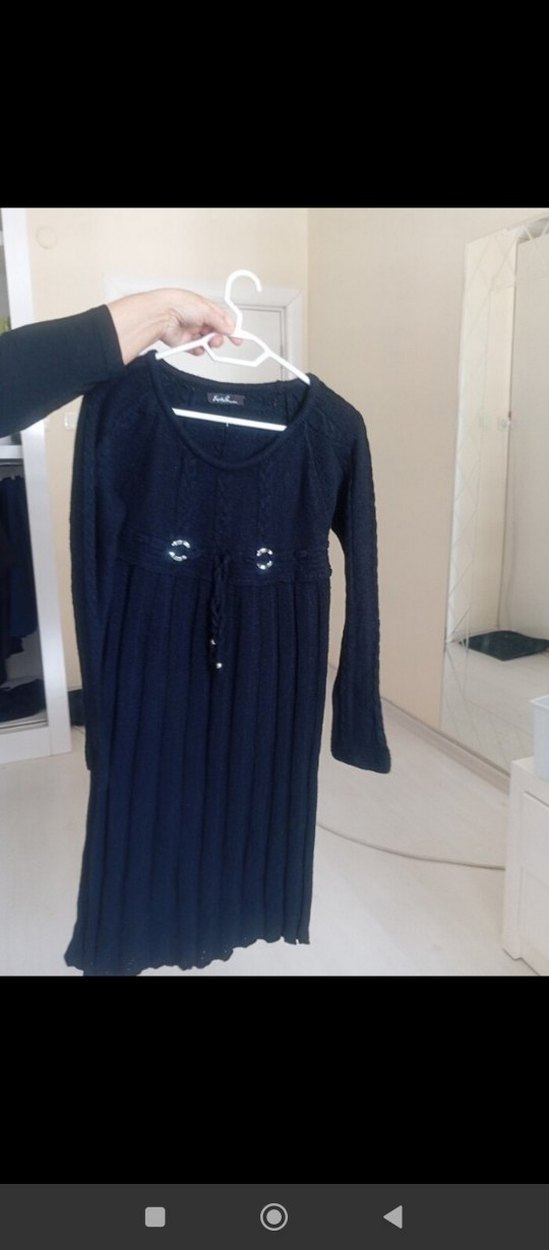 Siyah Triko Nakışlı Uzun Elbise - Görsel 2