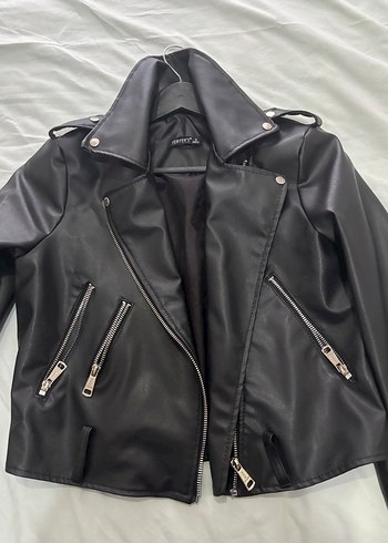 s Beden Kadın Siyah Deri Biker Ceket
