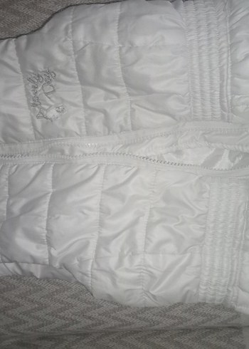 Kız Çocuk Beyaz Fermuarlı Yelek - Görsel 2