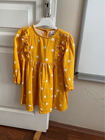 Puantiyeli elbise (kız çocuk 4-5 yaş)