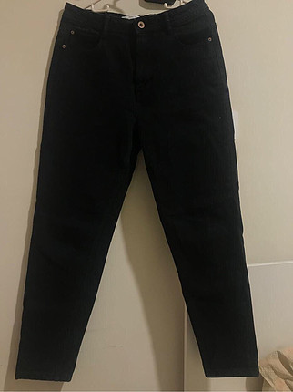 Siyah mom jean