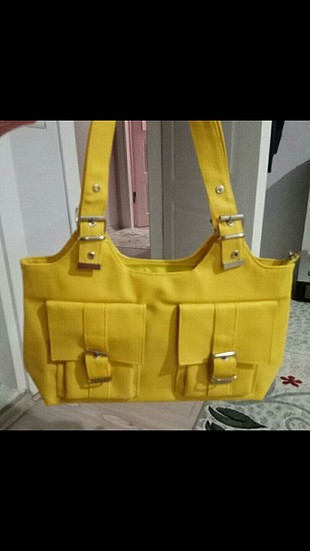 sarı çanta