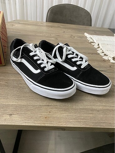 Vans old skool