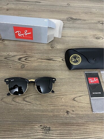 Beden siyah Renk RAYBAN CLUBMASTER unisex gold gövde