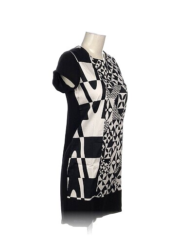 Vintage Love PreLoved Kısa Elbise %70 İndirimli.