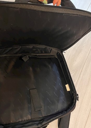 Diğer Targus Cn313 Siyah Laptop Çantası 12-14 İnç