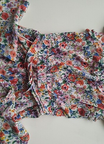 5 Yaş Beden çeşitli Renk H&M 4-5 yaş tulum.