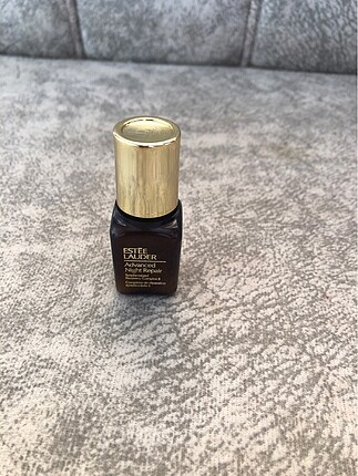 Estee lauder advented night tepsim