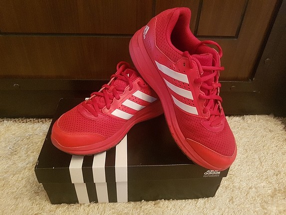 Adidas Spor Ayakkabı