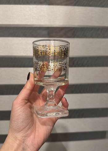 Kare Tabanlı Altın Desenli Cam Bardak Seti - Görsel 2