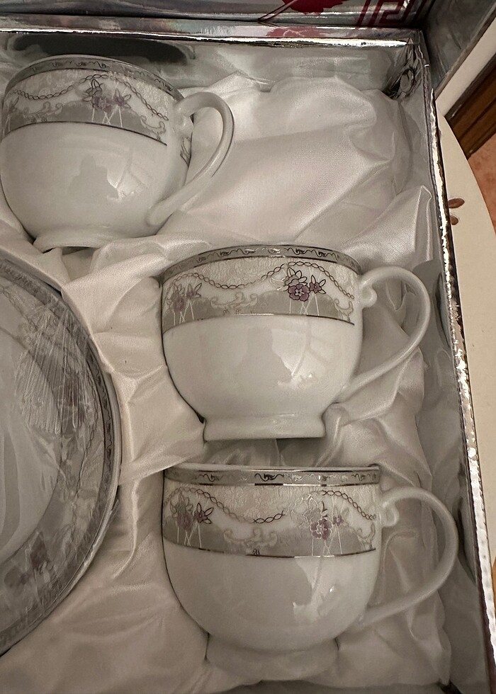 Porselen Fincan Takımı - Görsel 2