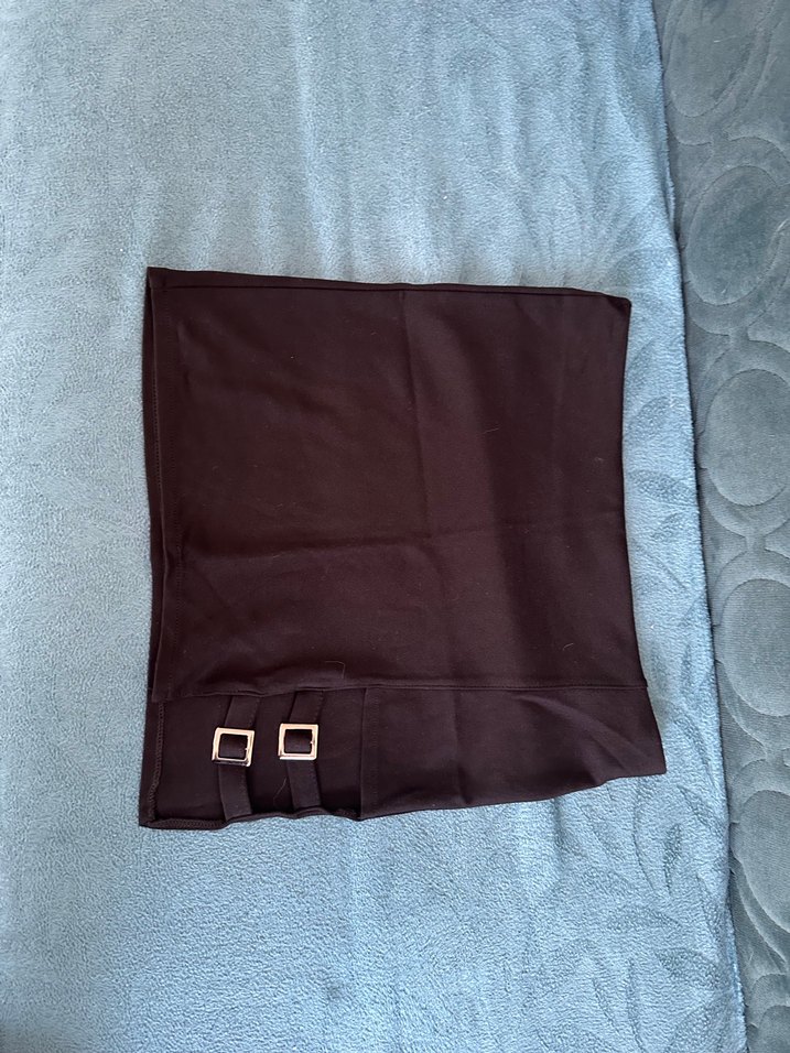 Kemer Detaylı Siyah Mini Etek - Görsel 3