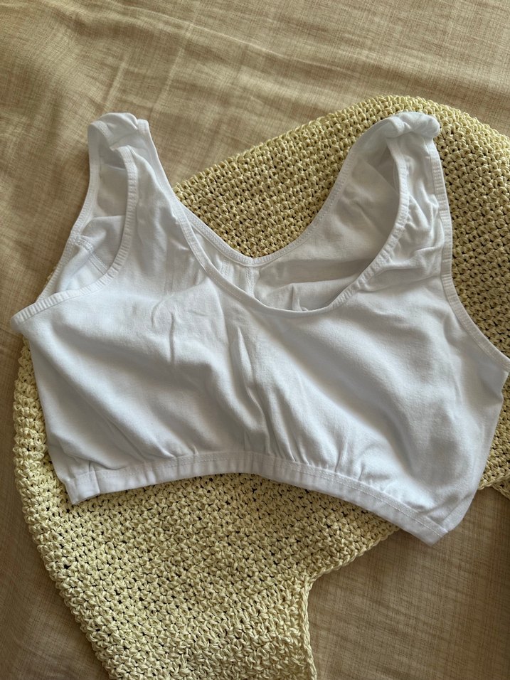 Beyaz Sporcu Sütyeni - Görsel 2