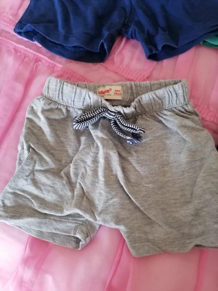 Çocuk Renkli Pamuklu Şortlar - Görsel 5