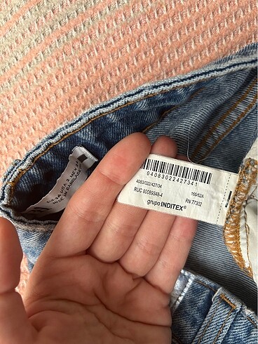 34 Beden mavi Renk Zara Mom Jean