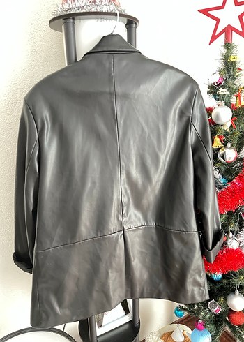 Düğmeli Siyah Deri Kadın Ceket - Görsel 3