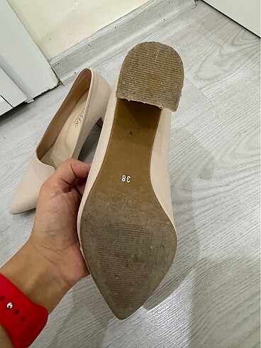 38 Beden ten rengi Renk Kısa topuklu ayakkabı