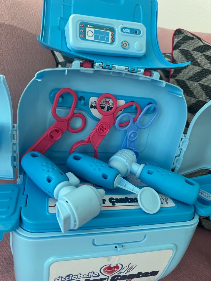 Mavi Renkli Doktor Çantası Eğitim Oyuncağı - Görsel 3