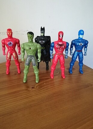5 âdet ışıklı figür