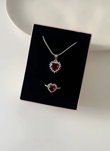 Pandora set