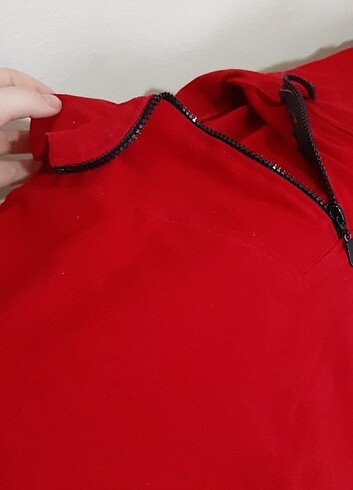 Fermuarlı kırmızı kadın sweatshirt