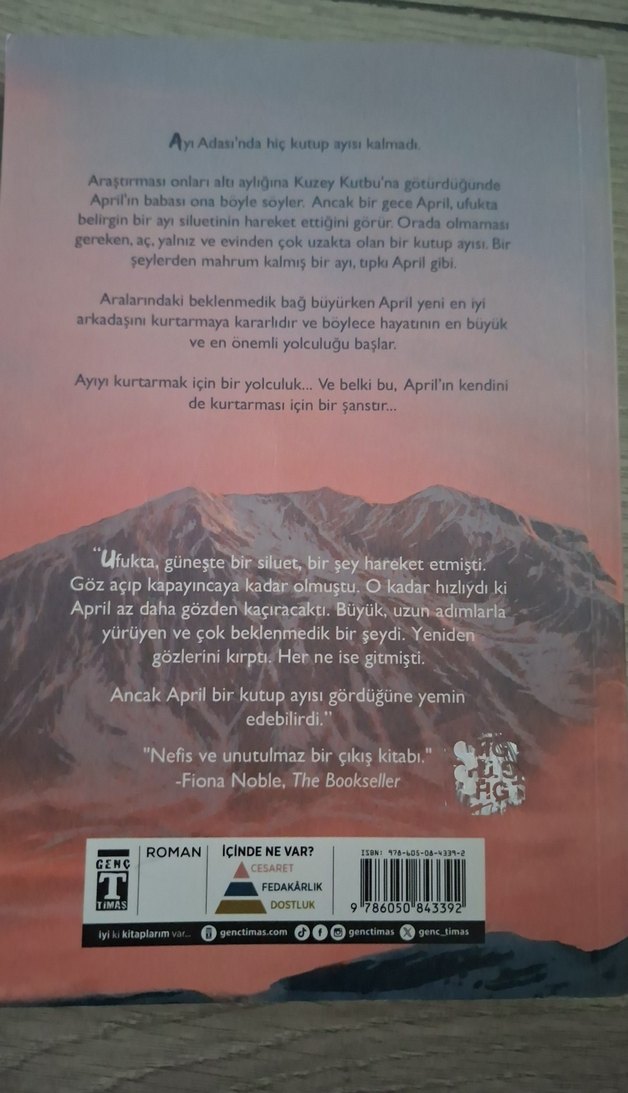 Son Ayı - Hannah Gold - Görsel 2