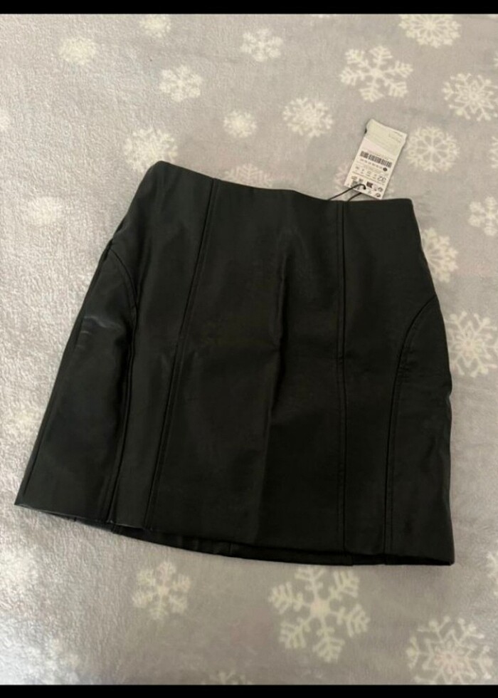 Stradivarius deri mini etek - Görsel 3