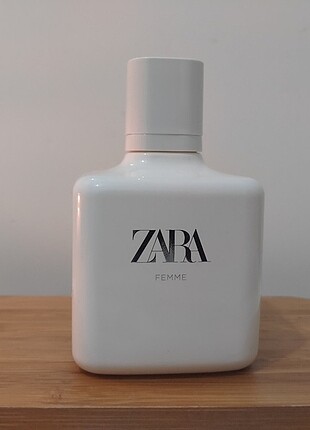 ZARA femme parfüm