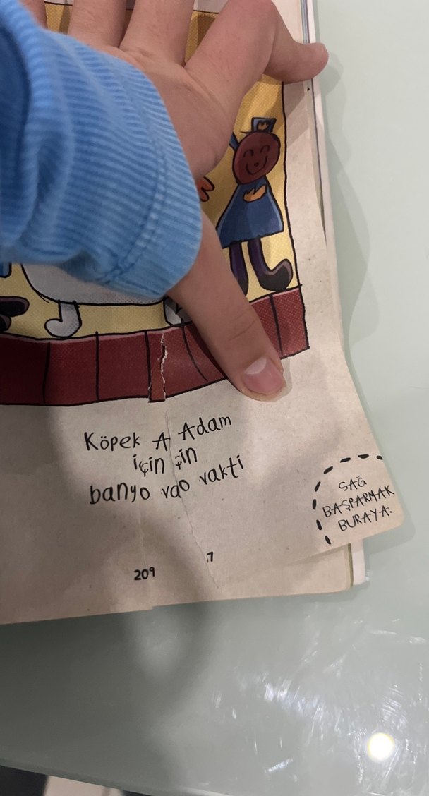 Köpek Adam - Tasmasından Kurtuluyor Çocuk Kitabı - Görsel 3