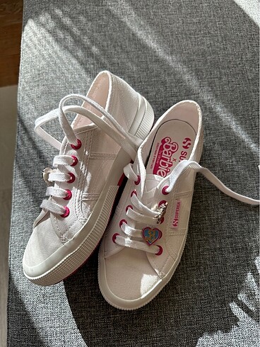 36 Beden beyaz Renk Superga Barbie sneaker