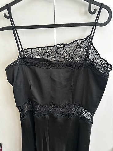 H&M H&M siyah saten elbise