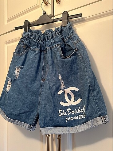 Chanel Chanel Jean sort