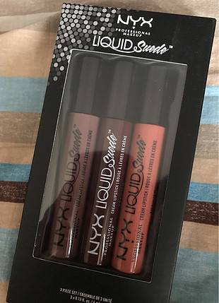 diğer Beden Nyx Liquid Suede 3 renk sıfır