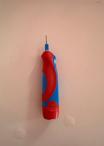 Oral-B Braun Renkli Kişisel Bakım Cihazı - Görsel 2