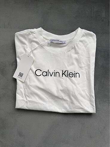 Calvin klein tshort