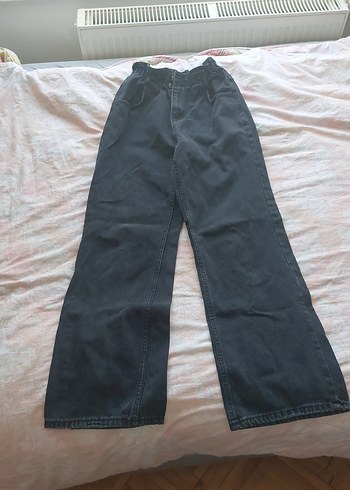 Siyah Loose Fit Kemerli Jean